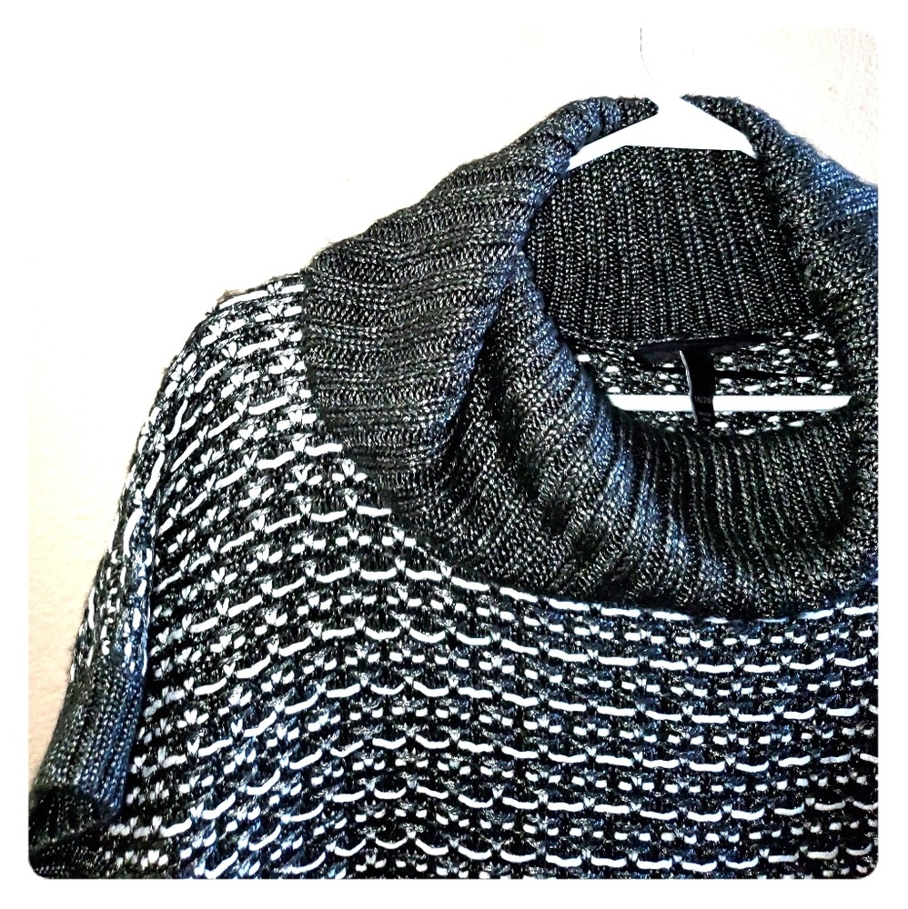 Women's Plus 18/20 Lane Bryant Cowl Neck Sweater